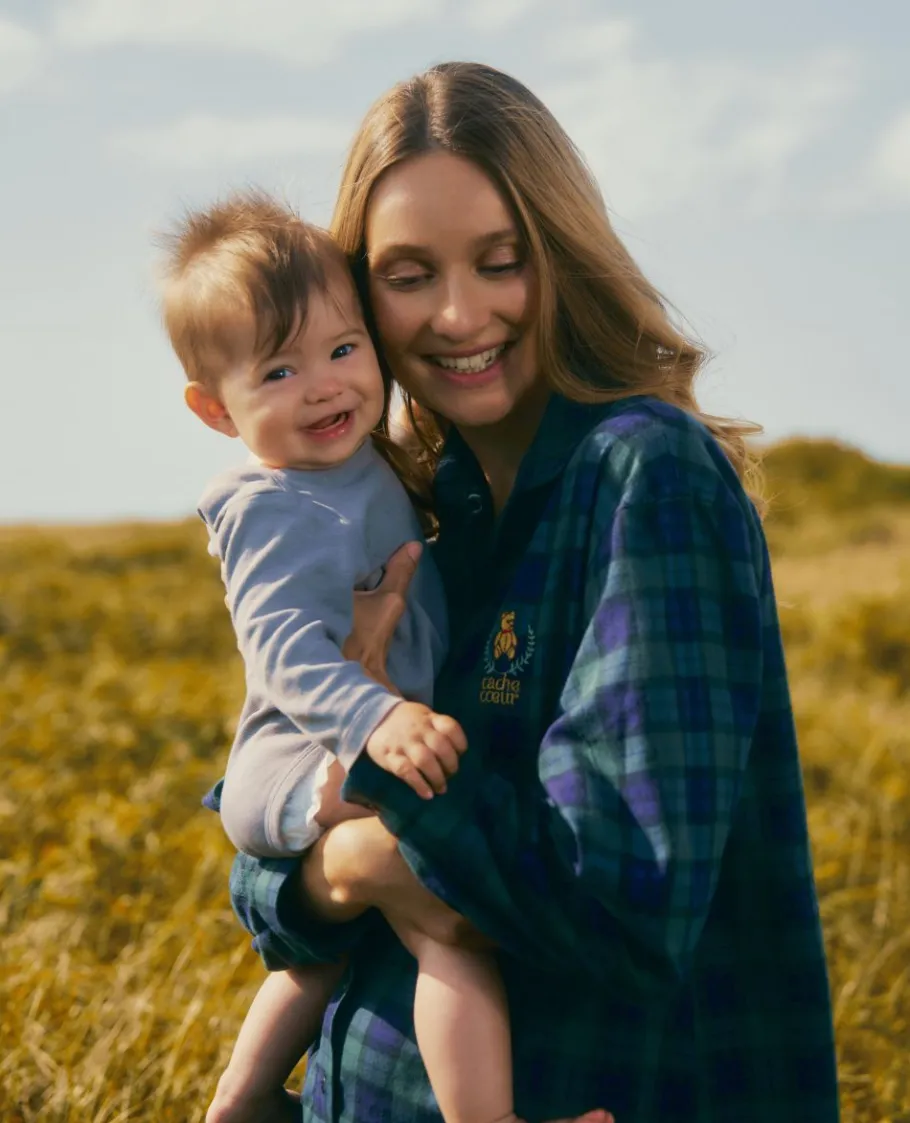 chemise_de_nuit_de_grossesse_et_dallaitement_teddy_vert_8.webp Cache Cœur Homewear | Nuisettes Grossesse-Chemise de nuit de grossesse et d’allaitement Teddy vert