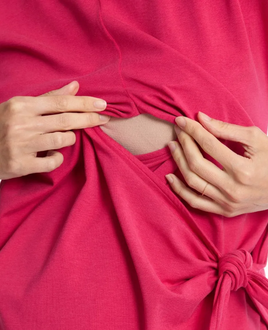 robe_courte_de_grossesse_et_dallaitement_matelot_fuschia_2.webp Cache Cœur Robes Et Combinaisons De Maternité | Robes-Robe courte de grossesse et d’allaitement Matelot fuschia