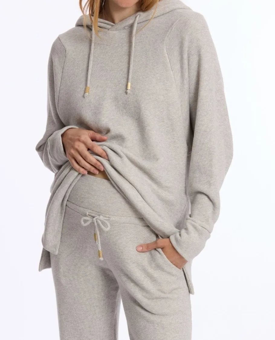 sweat__capuche_de_grossesse_et_dallaitement_billie_3.webp Cache Cœur Homewear | Pulls D'allaitement-Sweat à capuche de grossesse et d’allaitement Billie